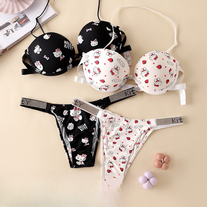 Новый комплект белья Hello Kit – обзор и цена Summer Quotes