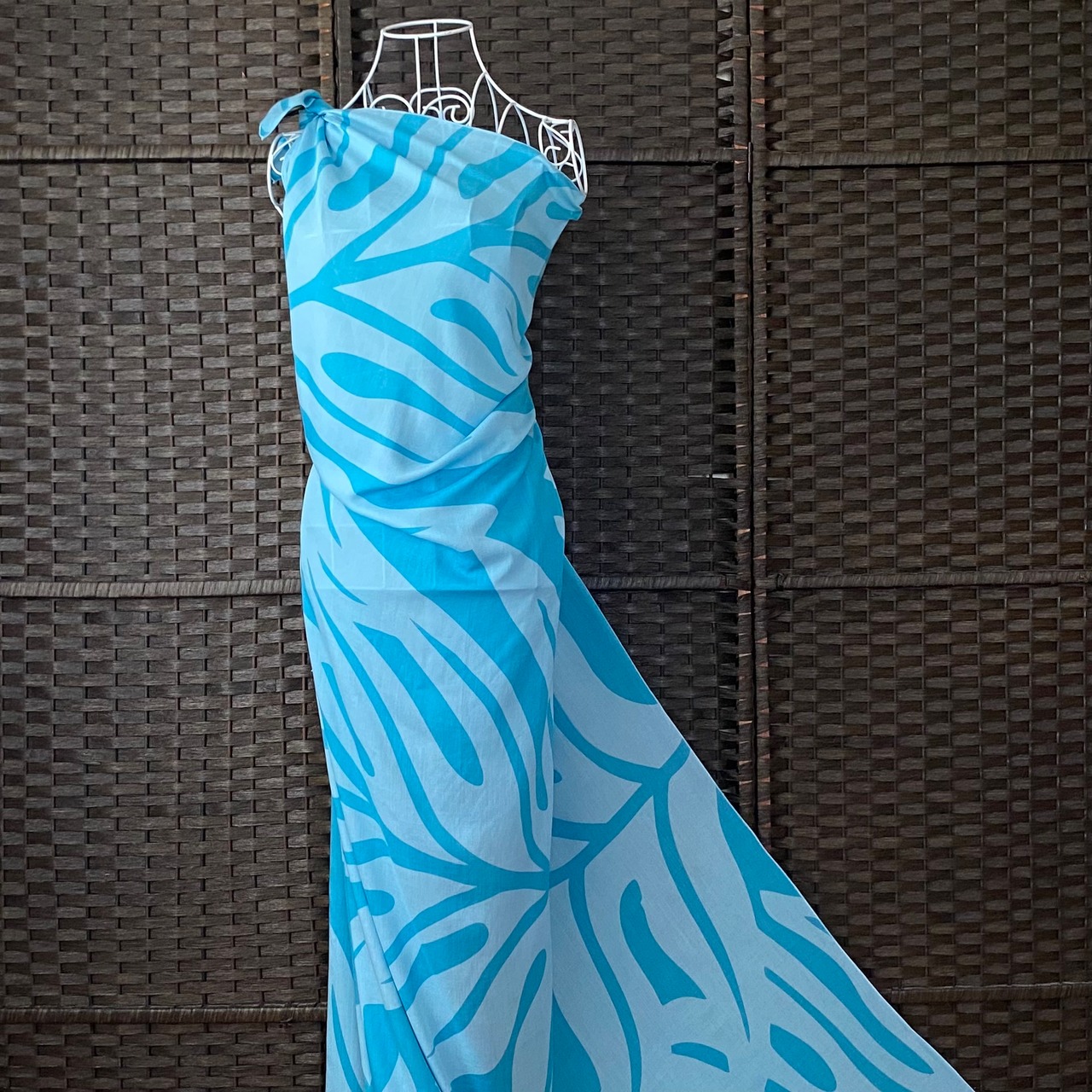 Пляжный саронг, накидка на зап – обзор и цена Sarong Pareo Wrap